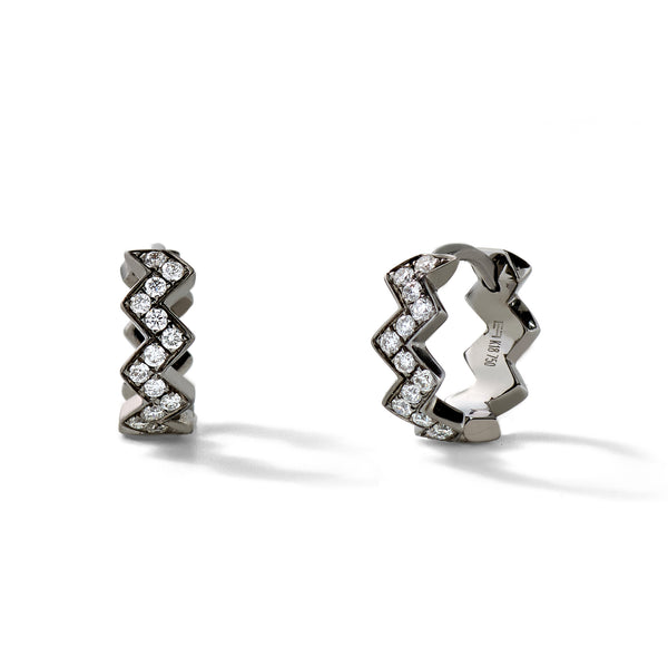 Eva Fehren Mini Geo Diamond Shield Charm – The Loupe Jewelry